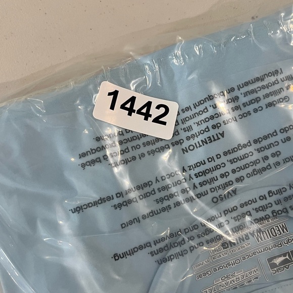 Pelagic Medium Lightweight Vented Armpits Fishing Summer Boating Shirt - Picture 8 of 8